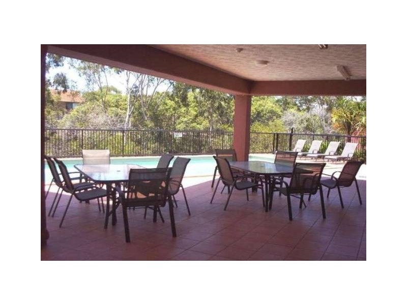 7 Brown Street, Labrador QLD 4215