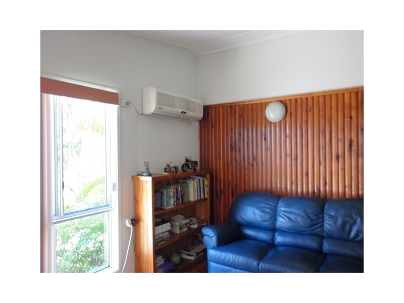 60 Harris Street, Labrador QLD 4215