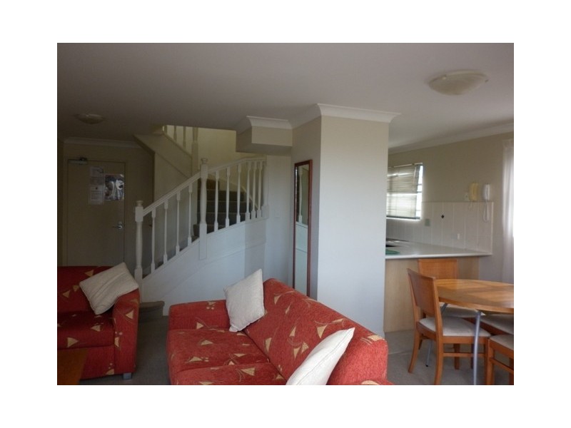 317/392 Marine Parade (Sandcastles), Labrador QLD 4215