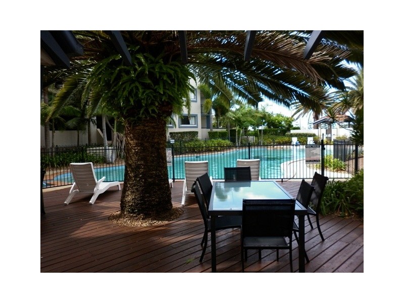 317/392 Marine Parade (Sandcastles), Labrador QLD 4215