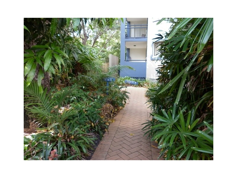 317/392 Marine Parade (Sandcastles), Labrador QLD 4215