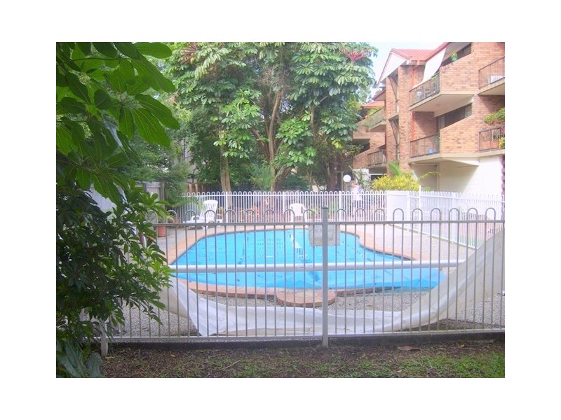 160 Frank Street, Labrador QLD 4215