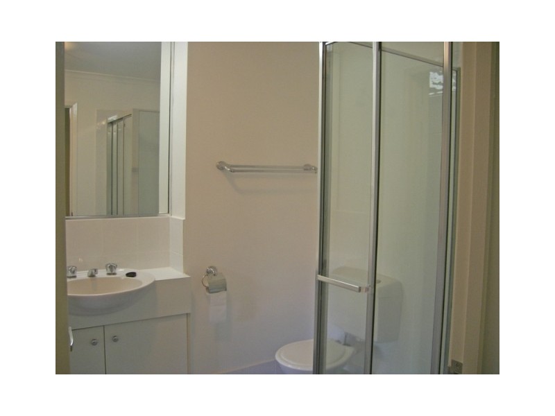 160 Frank Street, Labrador QLD 4215