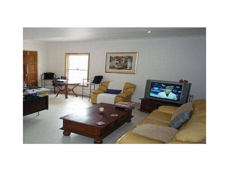14 Bright Avenue, Labrador QLD 4215