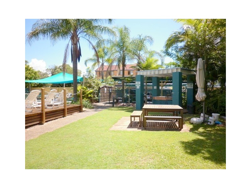 125 Frank Street (Broadwater Keys), Labrador QLD 4215