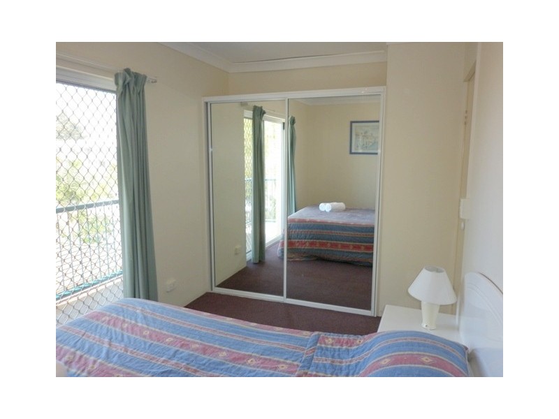 125 Frank Street (Broadwater Keys), Labrador QLD 4215