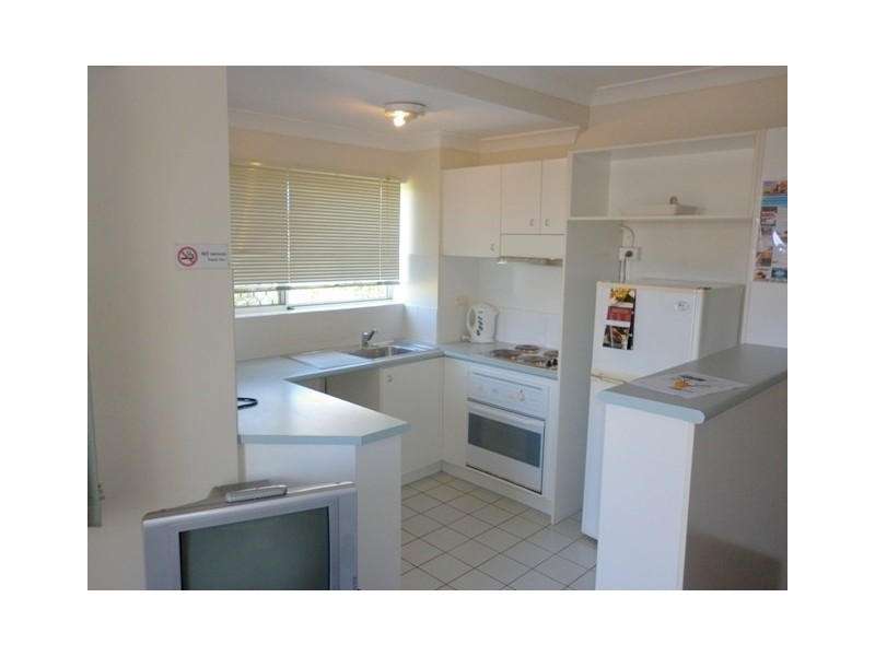 125 Frank Street (Broadwater Keys), Labrador QLD 4215