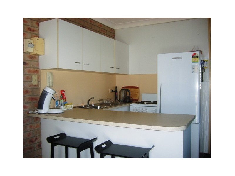 4 Brighton Street, Biggera Waters QLD 4216