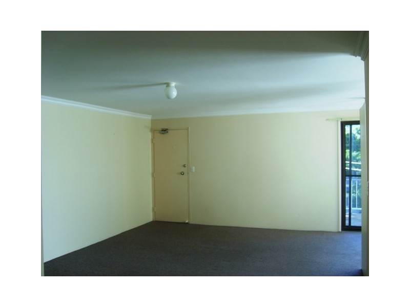 22-24 Hunter Avenue, Labrador QLD 4215