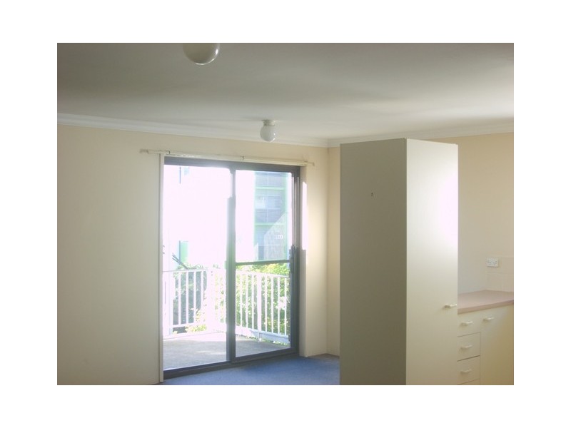 22-24 Hunter Avenue, Labrador QLD 4215