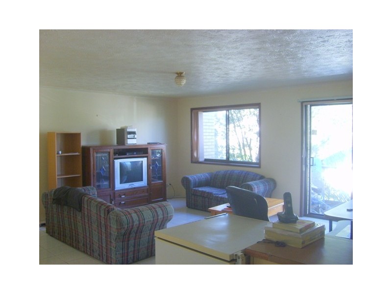 9 Bradford Street, Labrador QLD 4215