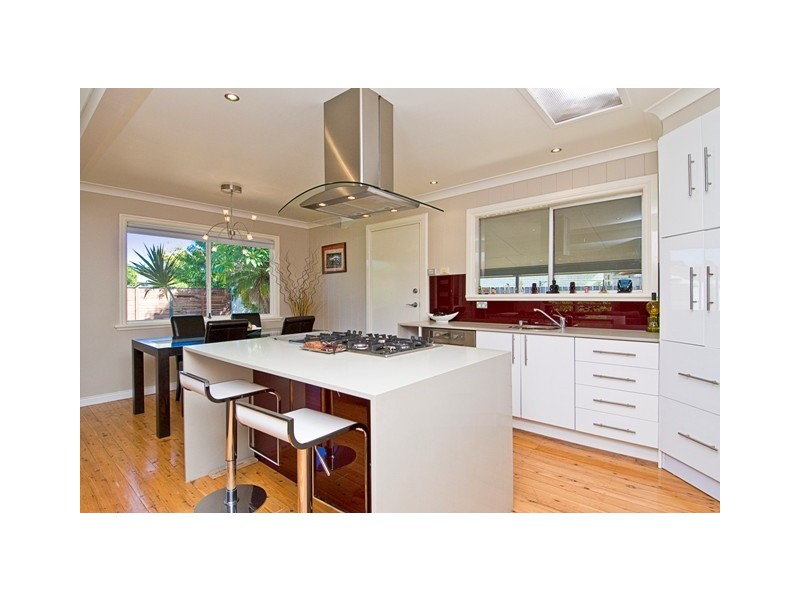 5 Myuna Court, Labrador QLD 4215