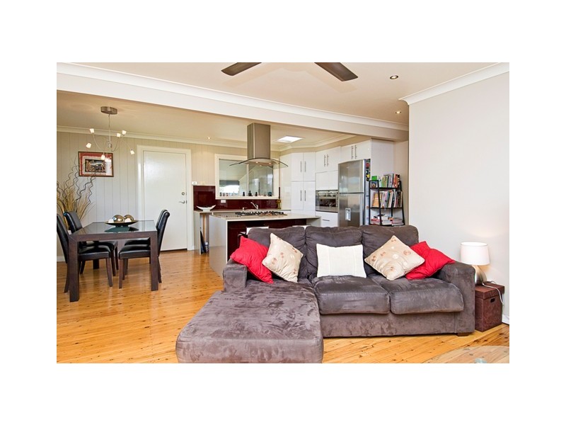 5 Myuna Court, Labrador QLD 4215
