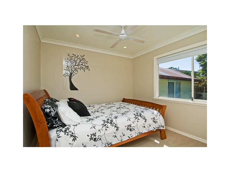 5 Myuna Court, Labrador QLD 4215
