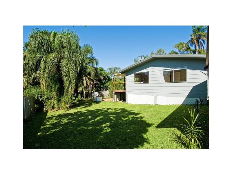 5 Myuna Court, Labrador QLD 4215