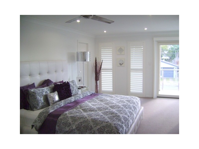 17 Sydney Street, Labrador QLD 4215