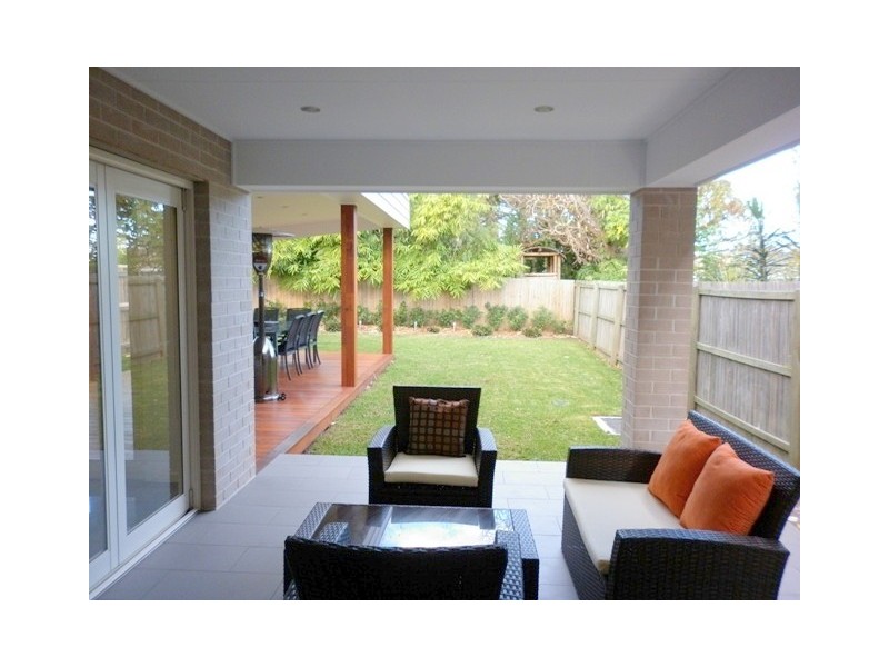 17 Sydney Street, Labrador QLD 4215
