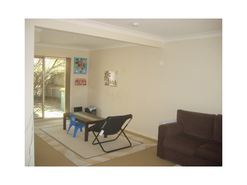 75 Brown Street, Labrador QLD 4215