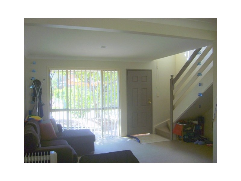 75 Brown Street, Labrador QLD 4215