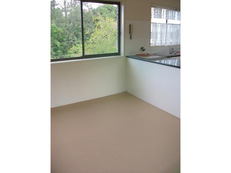 14 Norman Street, Southport QLD 4215