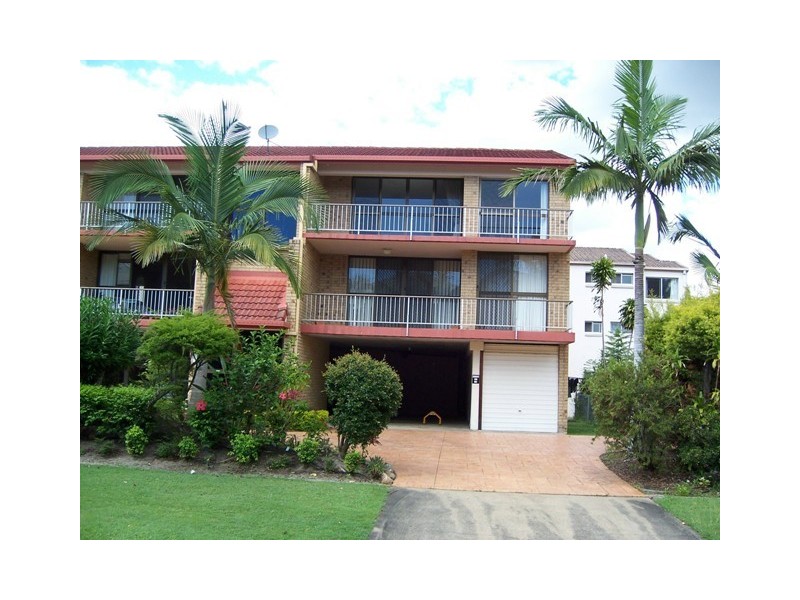 Labrador QLD 4215