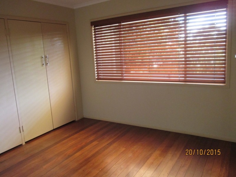 Labrador QLD 4215