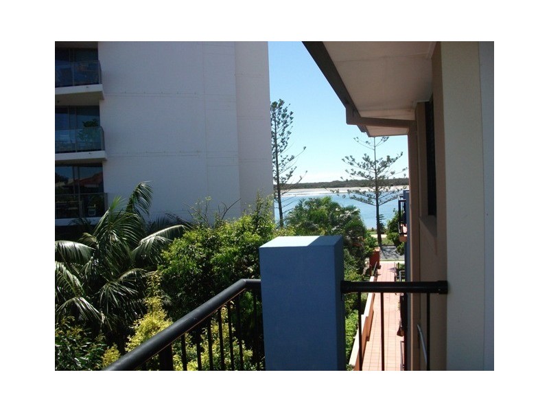 Biggera Waters QLD 4216