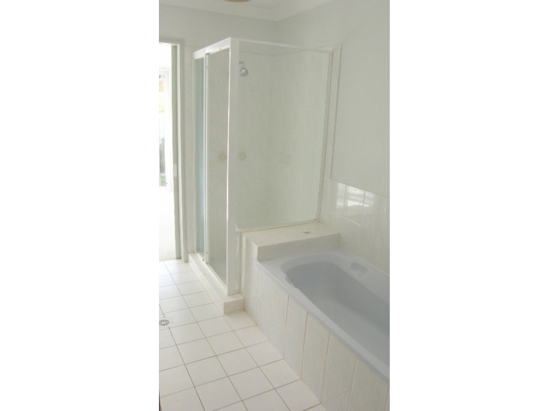 Coombabah QLD 4216