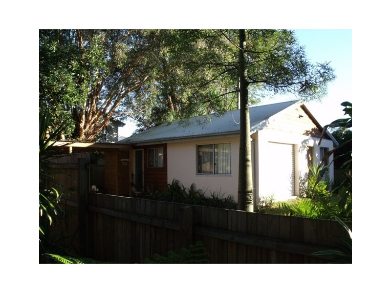 Labrador QLD 4215