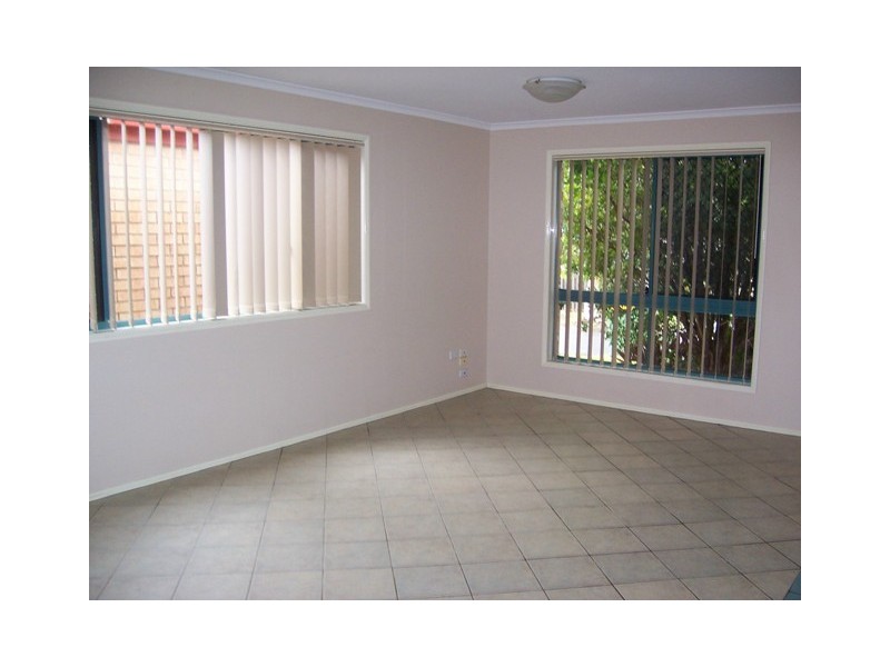 Parkwood QLD 4214