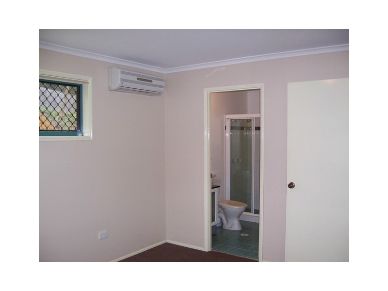 Parkwood QLD 4214