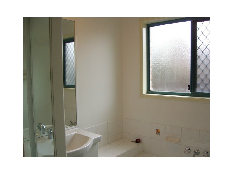 Parkwood QLD 4214
