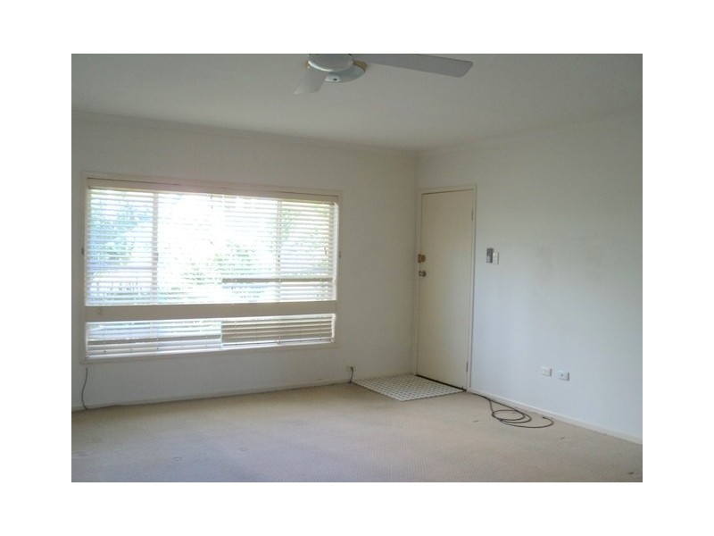 4/33 Breaker Street, Main Beach QLD 4217