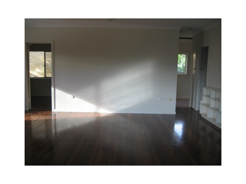 Main Beach QLD 4217