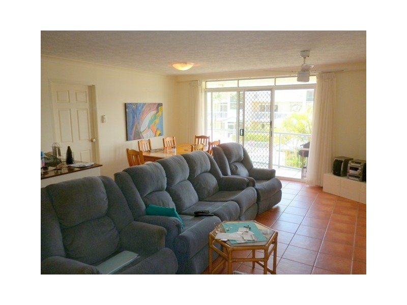12 Taylor Street, Biggera Waters QLD 4216