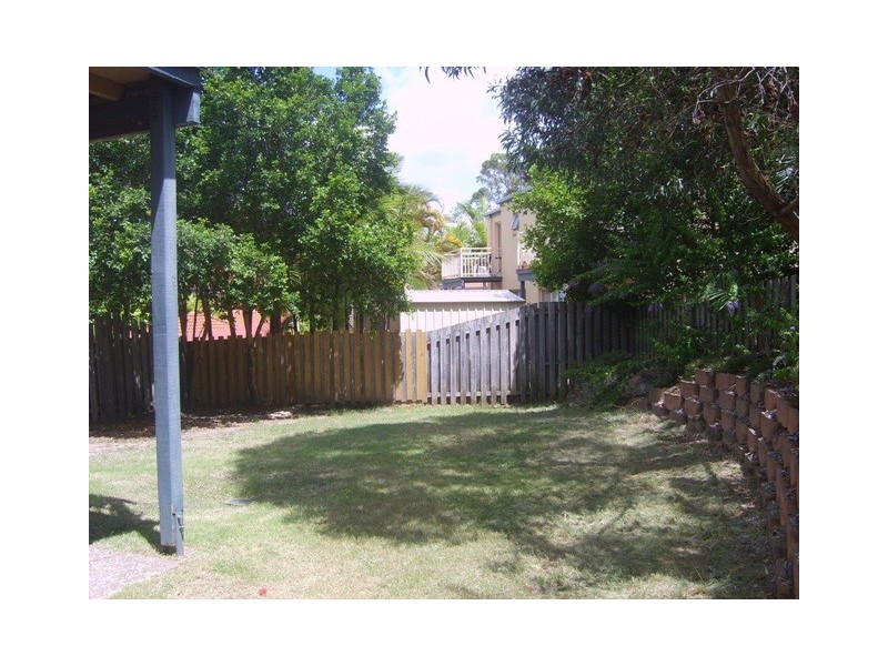 191 Greenacre Drive, Arundel QLD 4214