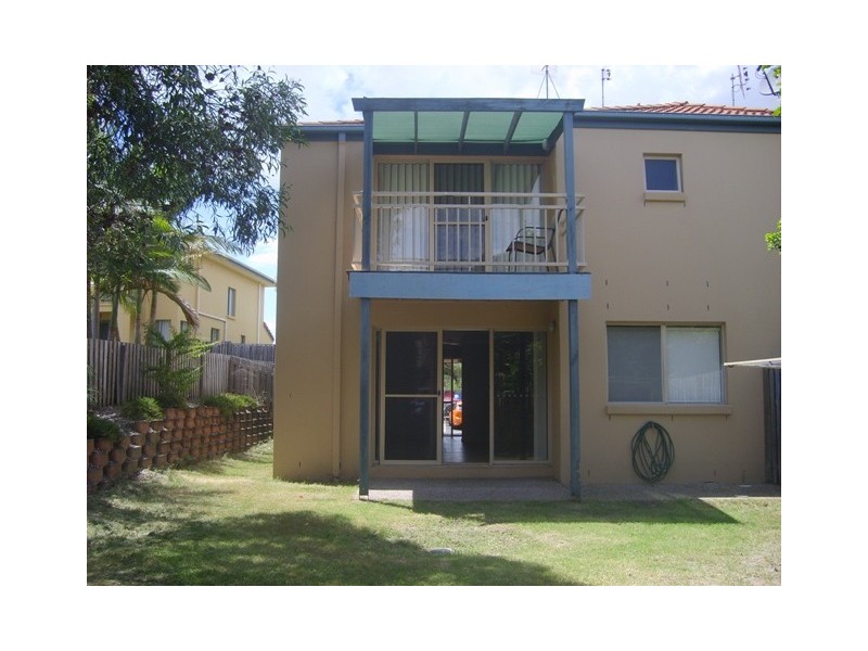 191 Greenacre Drive, Arundel QLD 4214