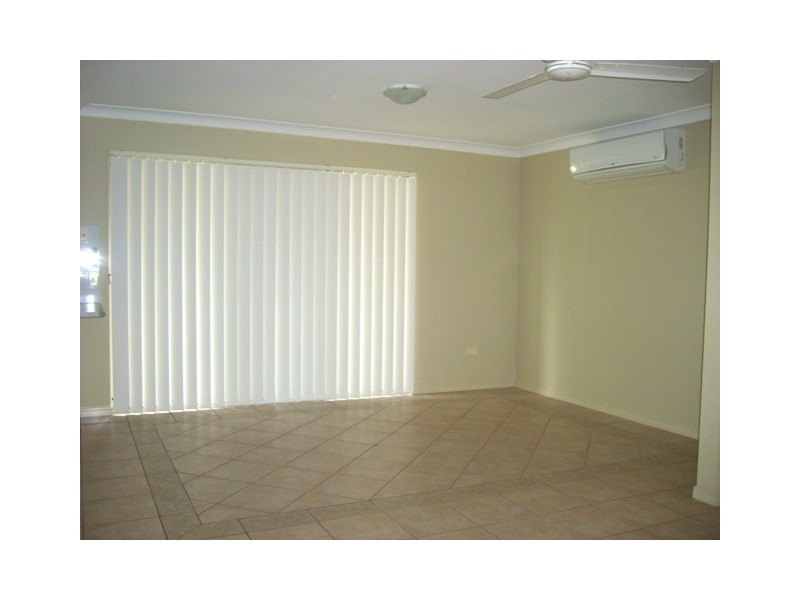 191 Greenacre Drive, Arundel QLD 4214