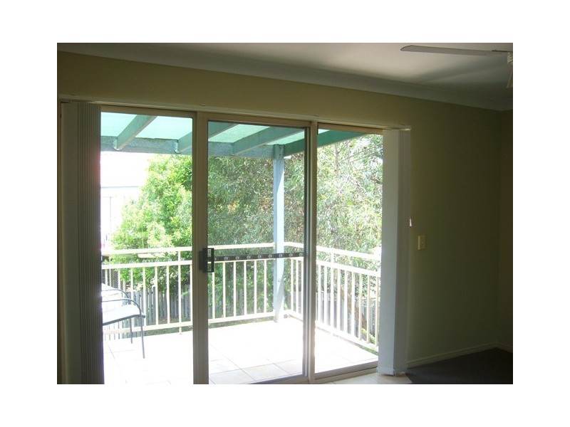 191 Greenacre Drive, Arundel QLD 4214