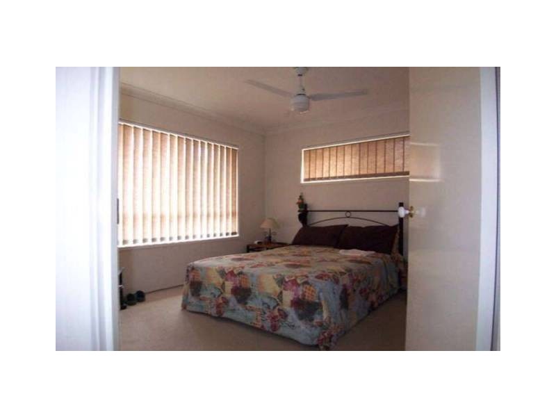 416 Marine Parade, Biggera Waters QLD 4216