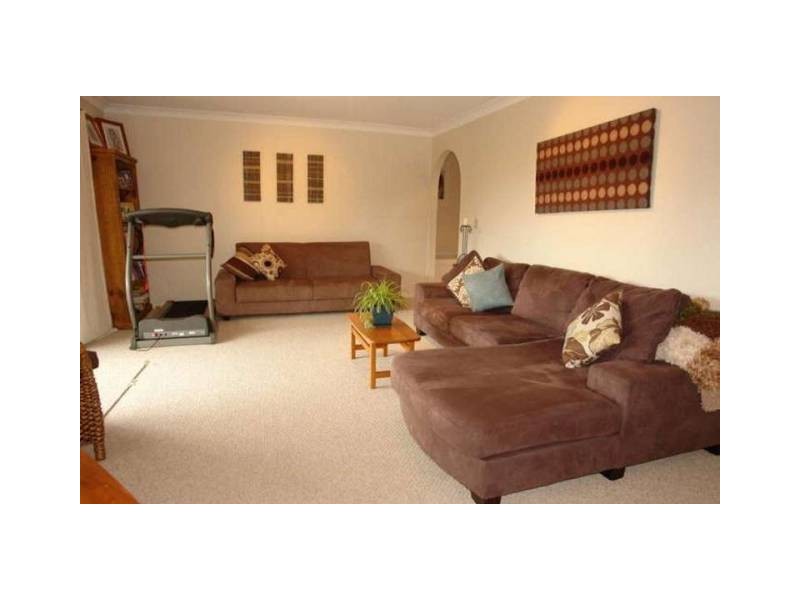 18 Royal Palm Court, Southport QLD 4215
