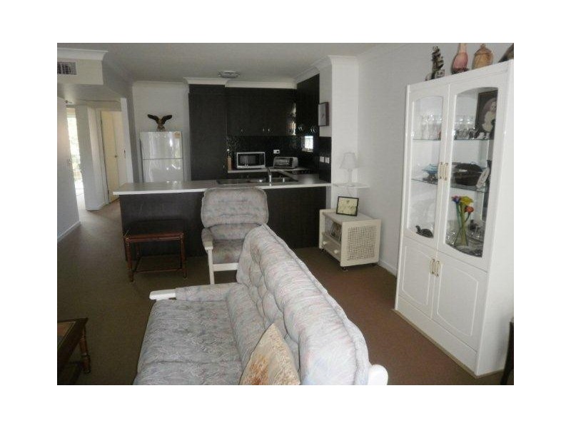 33 Clark Street, Biggera Waters QLD 4216