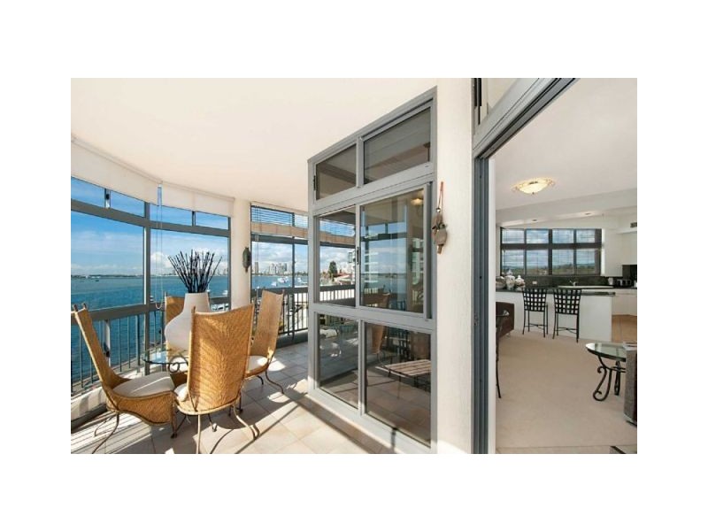 314 Marine Parade, Labrador QLD 4215