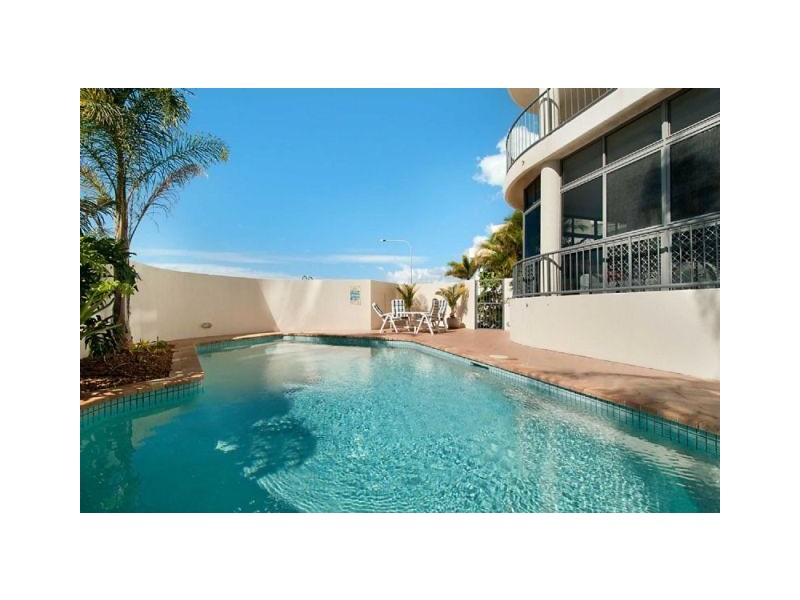 314 Marine Parade, Labrador QLD 4215