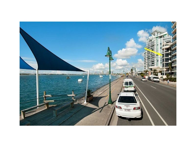 314 Marine Parade, Labrador QLD 4215