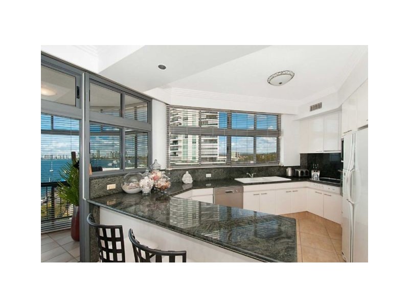 314 Marine Parade, Labrador QLD 4215