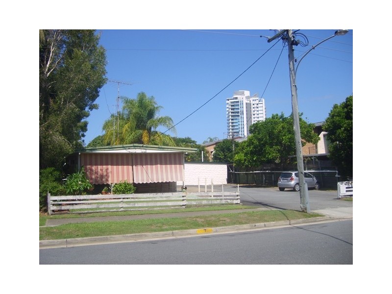 5 Proud Street, Labrador QLD 4215