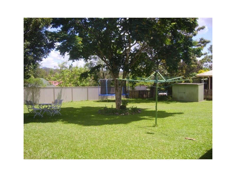 22 Ridgevale Drive, Helensvale QLD 4212