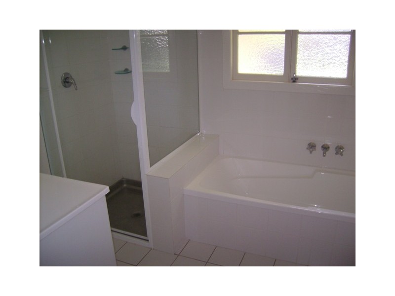 Labrador QLD 4215