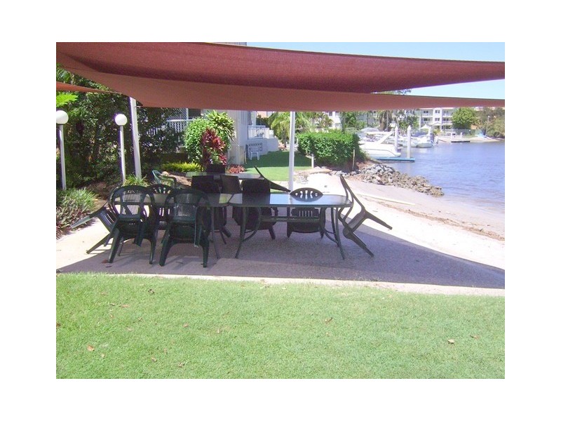 26 Back Street, Biggera Waters QLD 4216